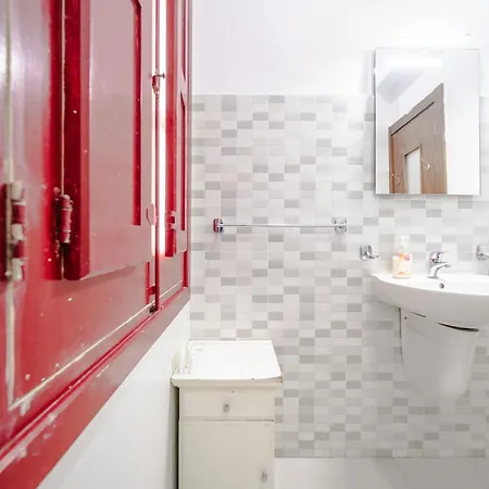 St Two Bedroom