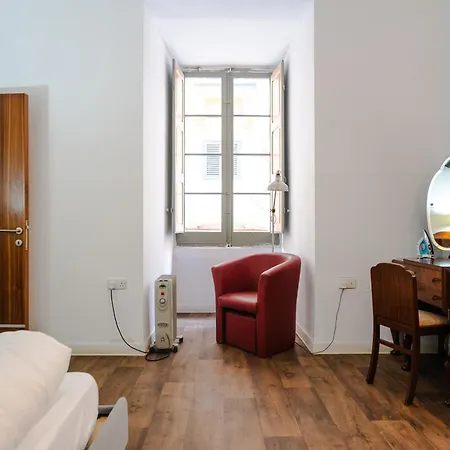 St Two Bedroom *