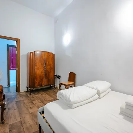 St Two Bedroom * La Valette