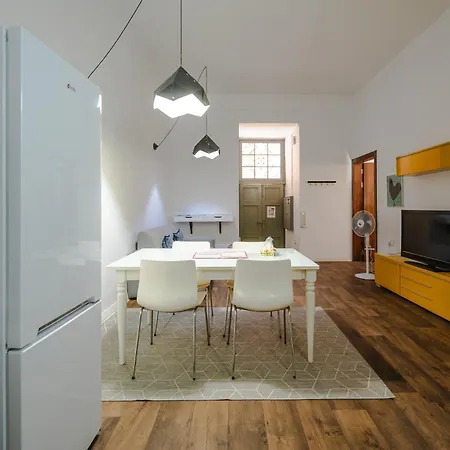 Apartment St Two Bedroom Valletta