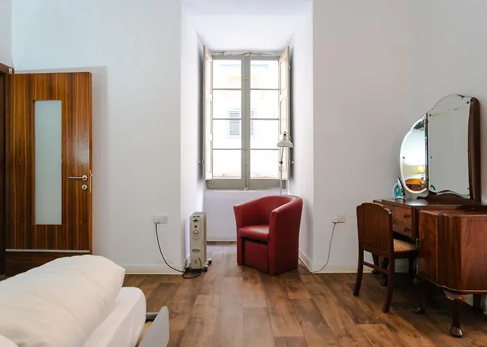 St By Vallettastay *