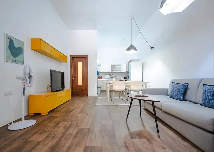 St By Vallettastay *